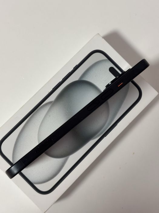 Iphone 15 black 128gb