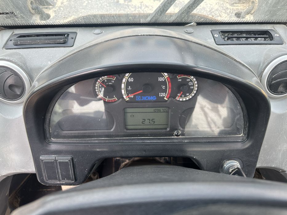 Погрузчик продаётся. 2018 г.в. 1,8 м3 объём ковша