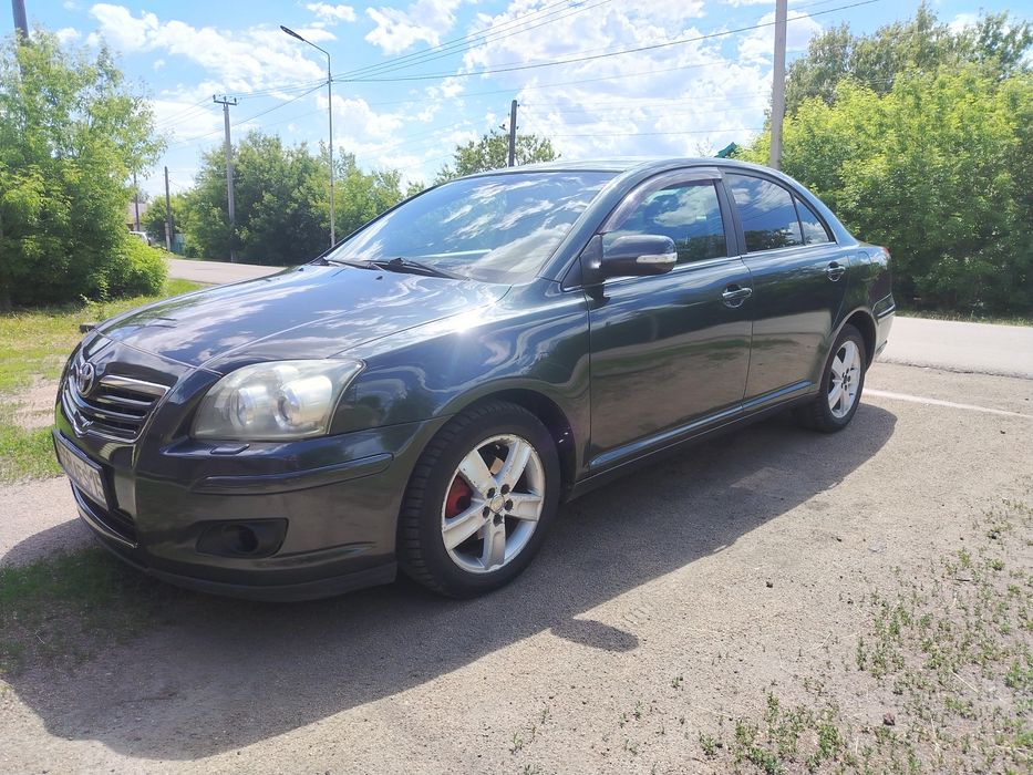 Продам тойота Авенсис