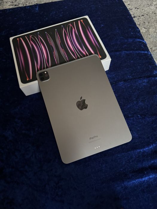 Айпад про 11, 128гб, м2 чип