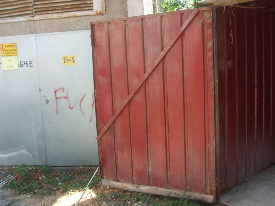 Гаражна клетка от LT ламарина