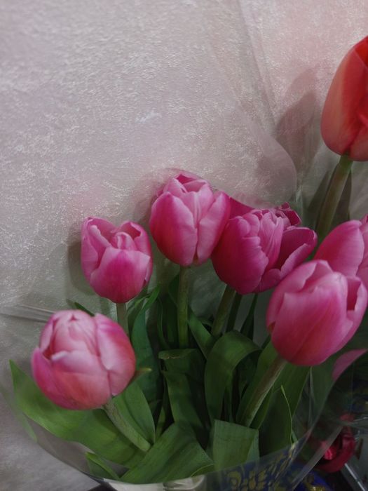 букеты цветов очень красивые и с прекрасным араматом