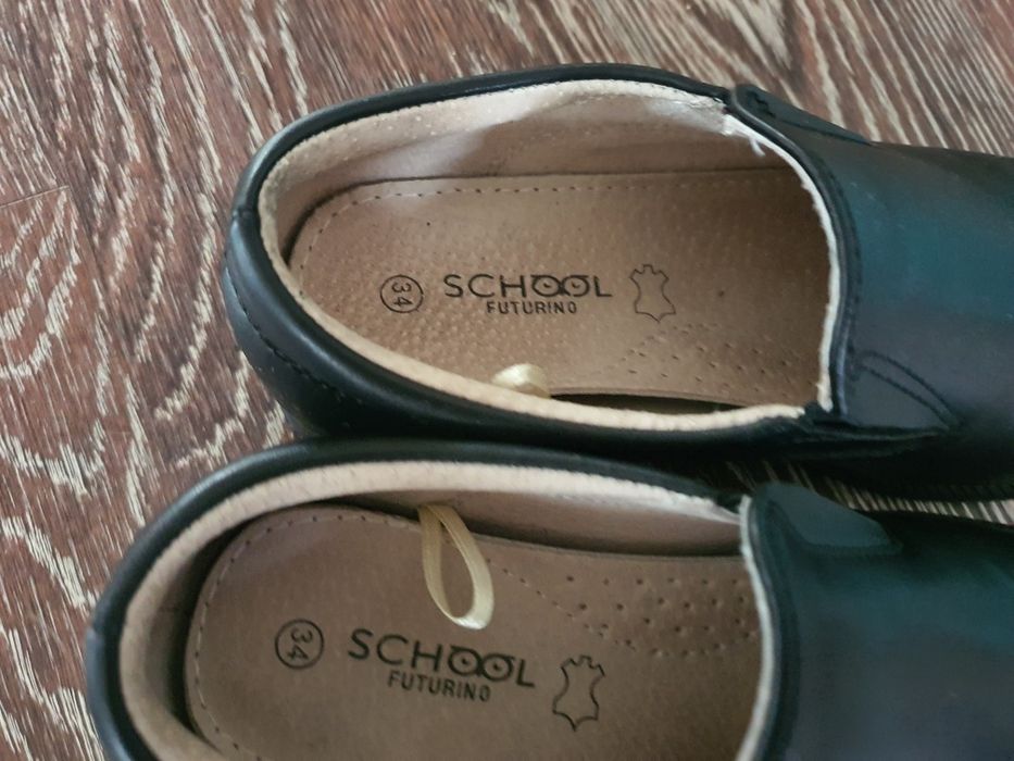 Продам туфли !Размер 34.Обували редко!