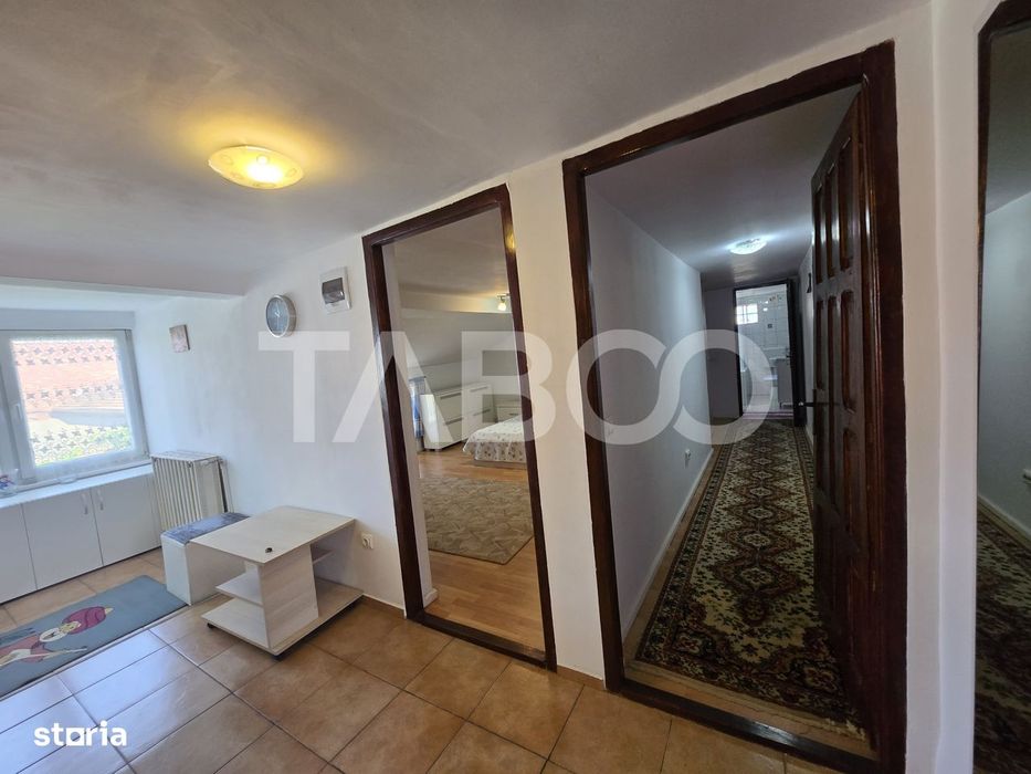Apartament 2 camere de inchiriat decomandat 60 mp zona Lupeni Sibiu