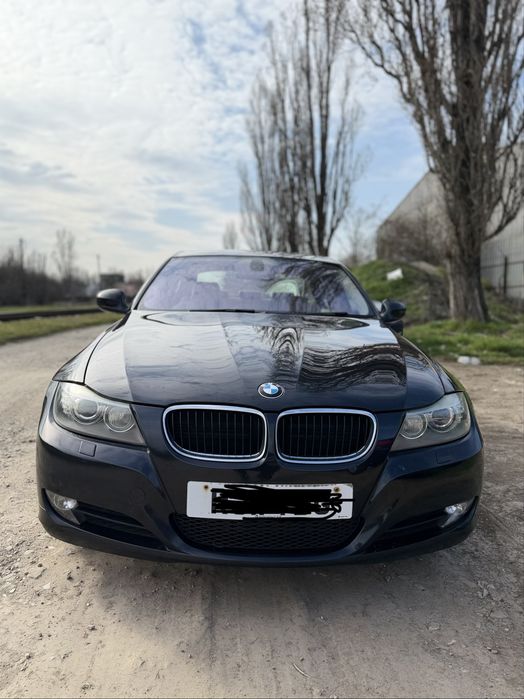 Capota faruri aripa trager usa bmw e90 e91 lci