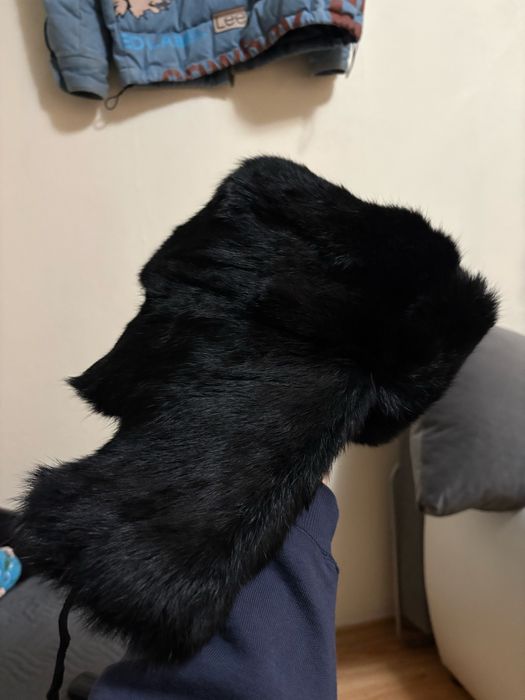 Ушанка от естествен заешки косъм.