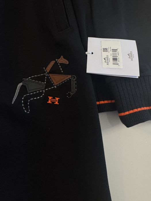 Hermes-Оригинален чисто нов  мъжки екип М/Л