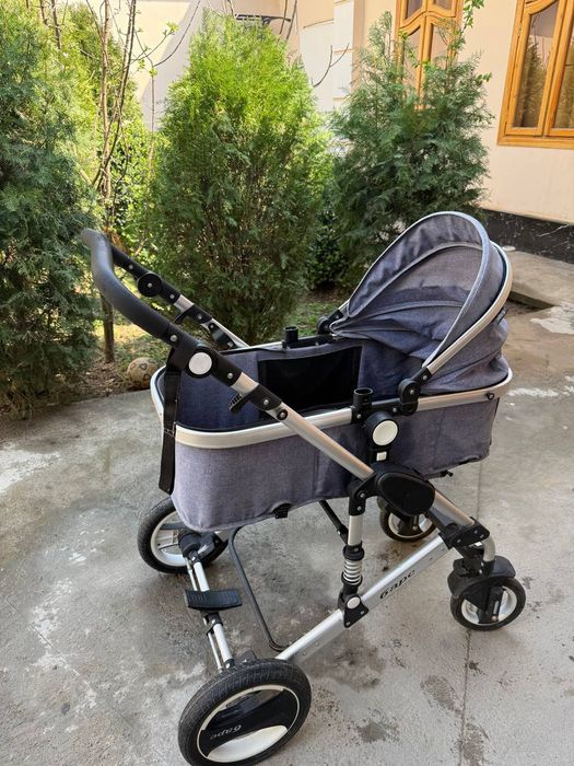 Продается коляски , ходунки велосипед