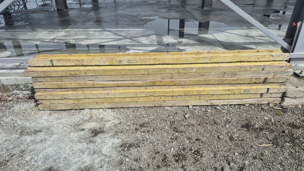 Grinzi doka constructii