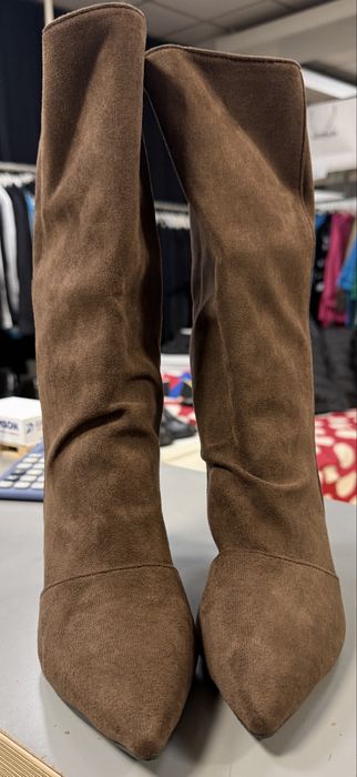 Кафяви дамски боти