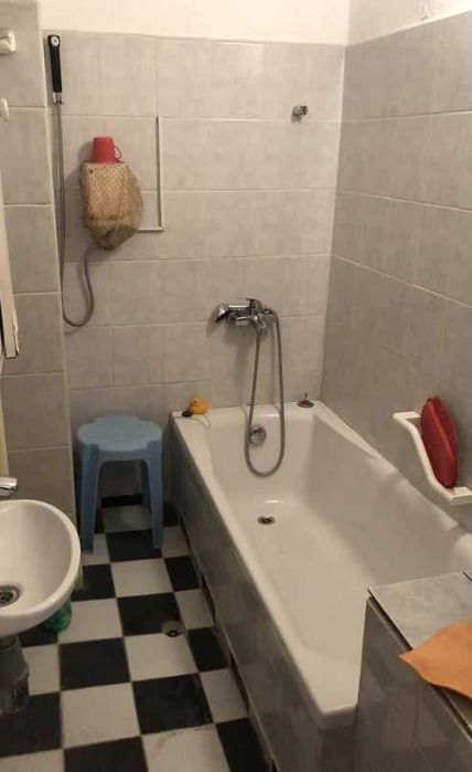 Дава се под наем Тристаен апартамент в Пловдив, Каменица 1 - 90 кв.м за 331.5 € - Снимка #2