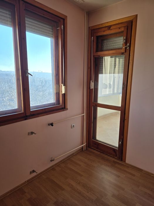 Продава се Многостаен апартамент в Плевен, 9-ти квартал - 106 кв.м за 1180 €/кв.м - Снимка #11