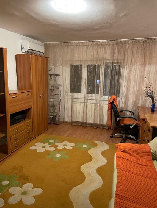 Ofer spre închiriere apartament 2 camere