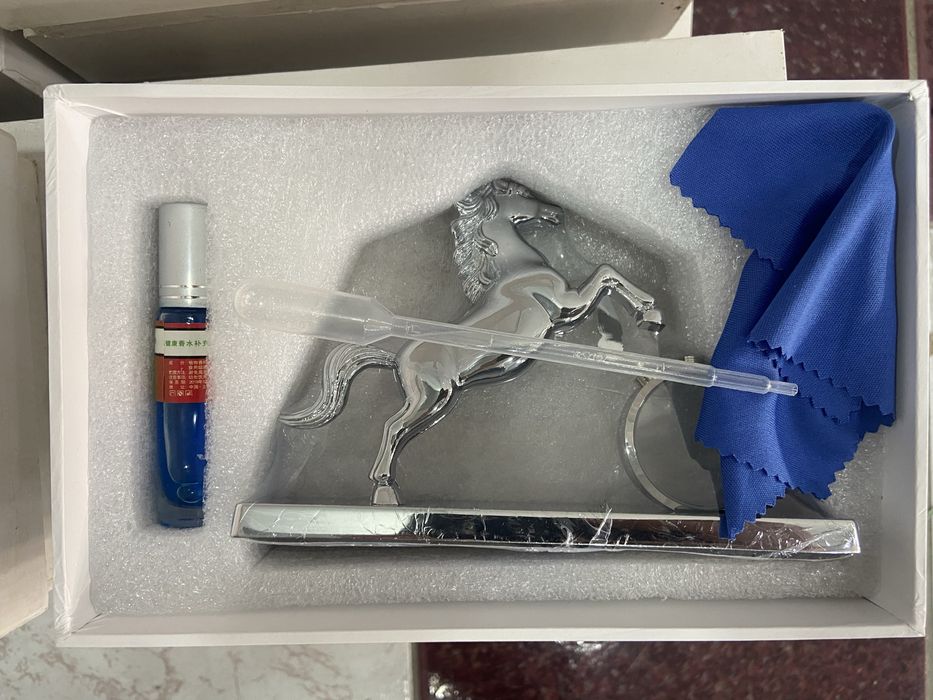 Mashina va ofis uchun osvijitel – Tulpor va Buqa