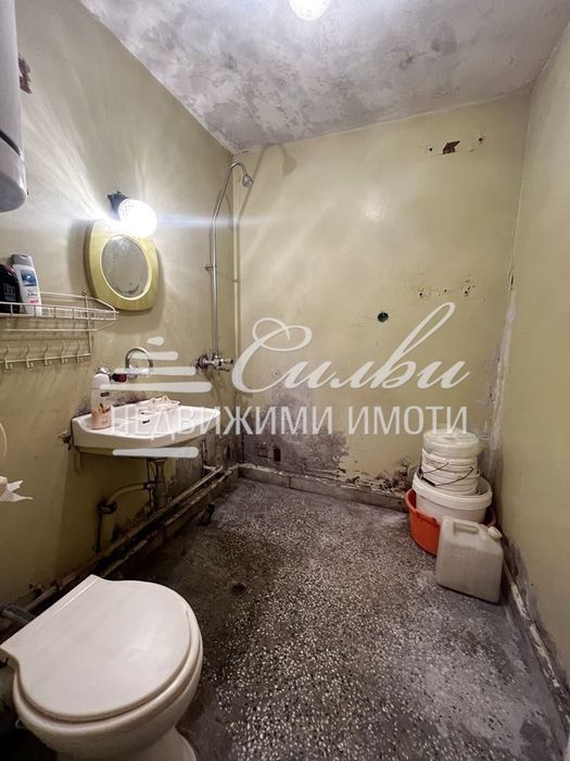 Двустаен СРЕДЕН апартамент с ЮЖНО изложение - кв. Добруджански!