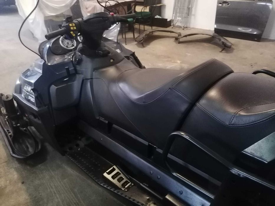 De vânzare snowmobil BRP Lynx Yeti Pro V-800.4 timpi, injectie