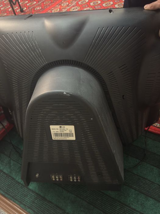 Televizor LG kareski