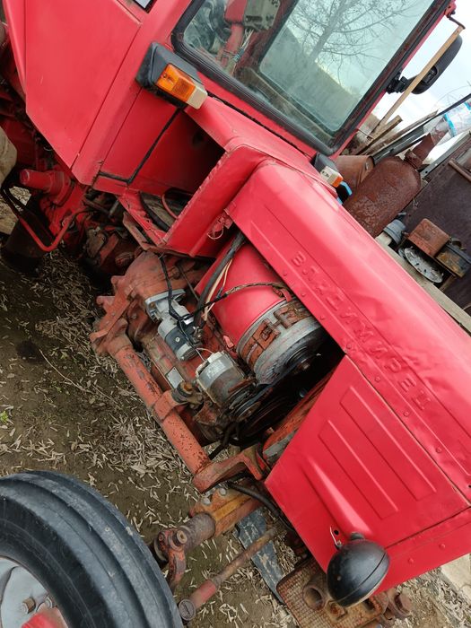 Продам трактор Т25