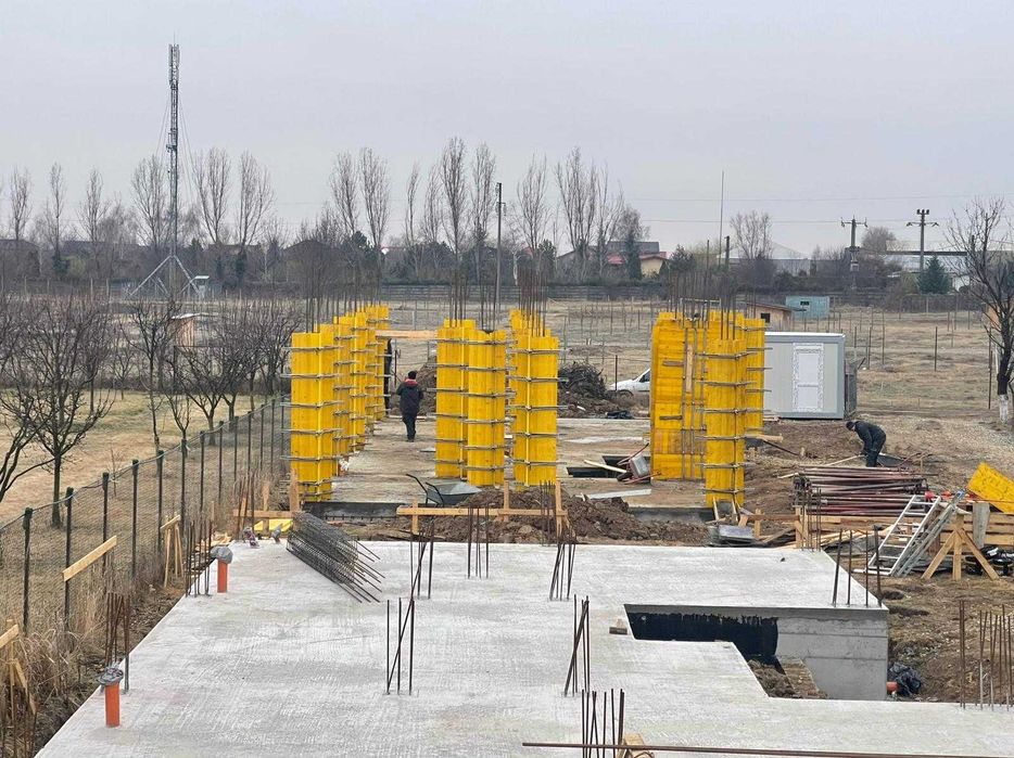 Vindem si inchiriem cofraje stalpi, panouri cofraj, cravate stalp