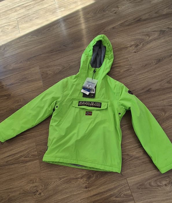 Зелено Яке napapijri