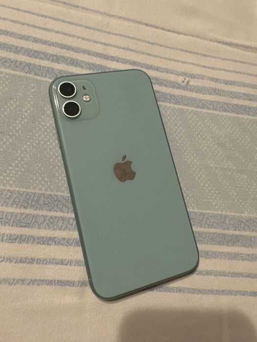Айфон 11 на 128 гигов