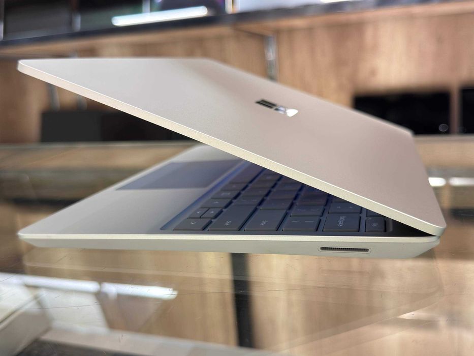 MICROSOFT SURFACE GO 3 CORE i5-1235U ram 16 ssd 256 Сенсорный