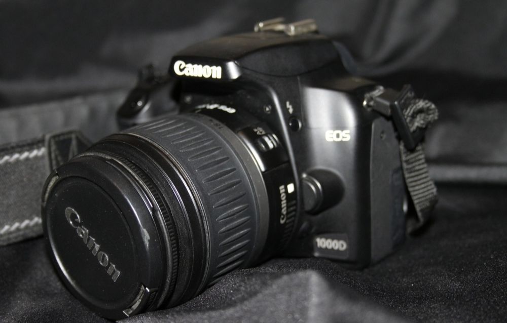 Продавам Сапnon eos 1000d
