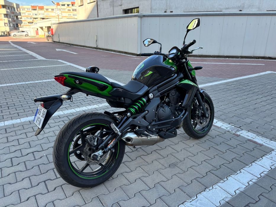 Motocicleta Kawasaki Er6n ABS 2015