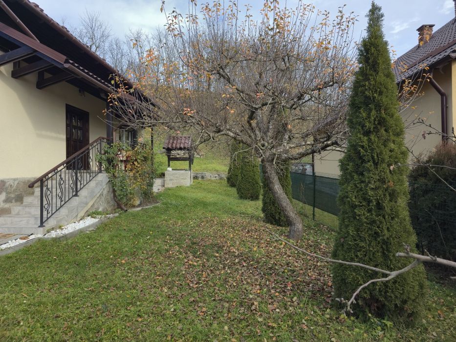 Casa de vanzare in Subcetate