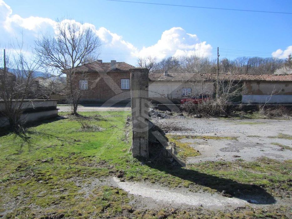 Парцел в село Веселиново