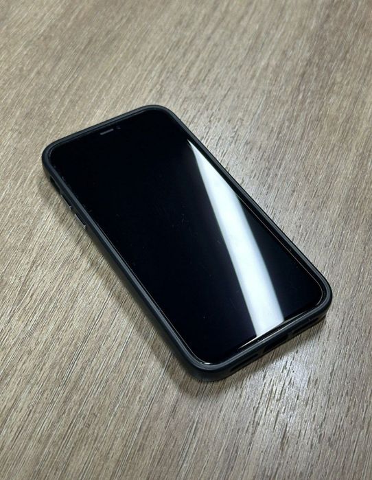 Iphone 11 64 78% aybi yoq xammeri radnoy garantiya ba