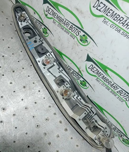Soclu becuri lampa stop pe aripa Stanga Fiat Punto 2002 1.2 MT (80 hp)