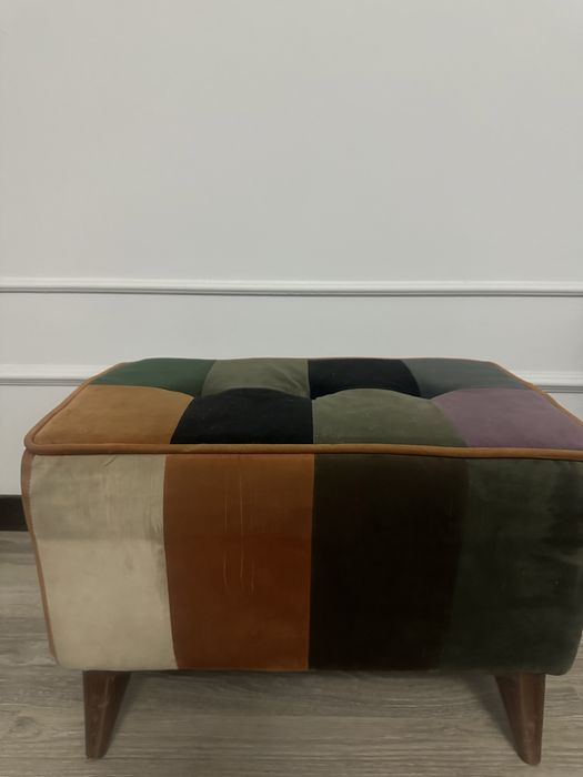 Стильный пуфик в пэчворк-стиле