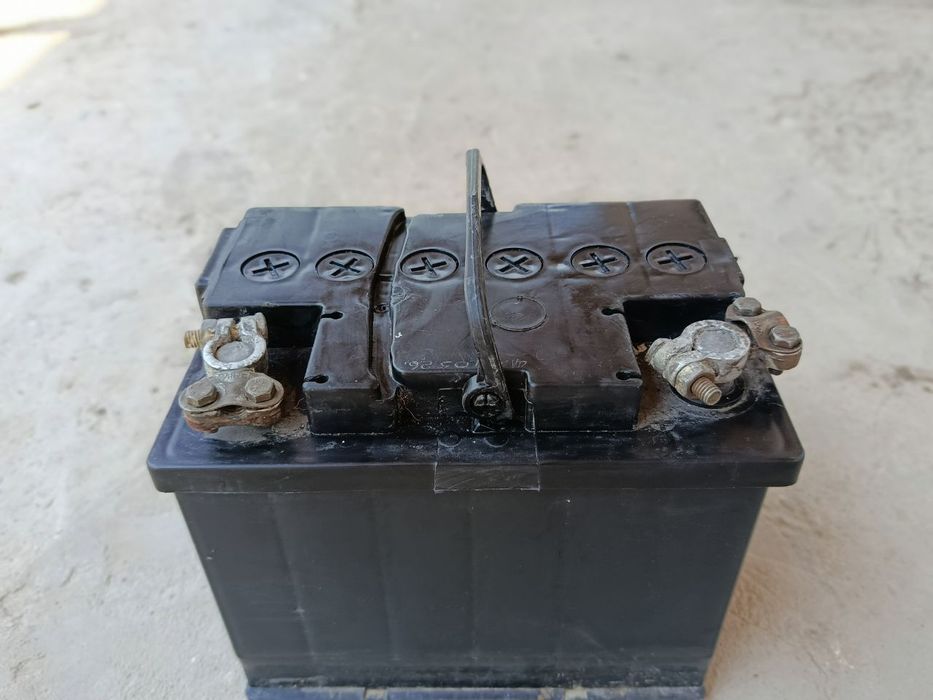 Akkumulyator 1 hafta oldin olingan
