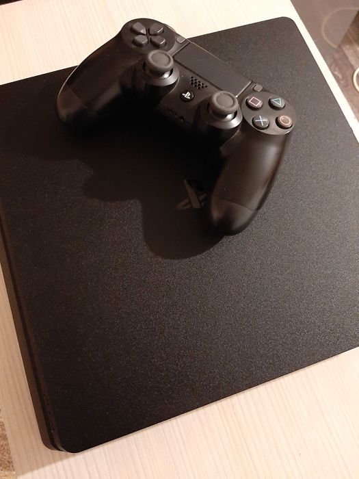 Playstation 4 Ps4 Slim 1TB Modat + Multe Jocuri Impecabil