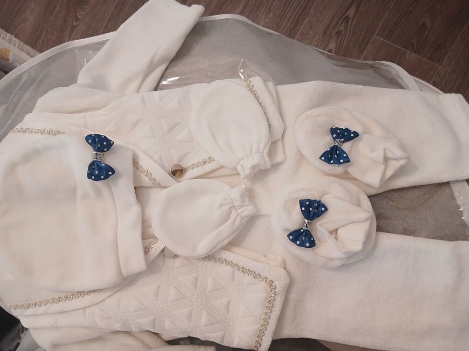 Костюм для малыша