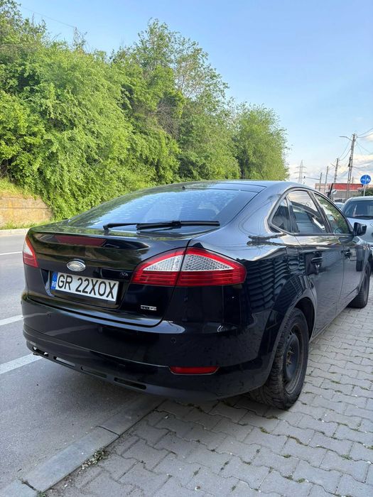 FORD Mondeo 2010 — imagine 2