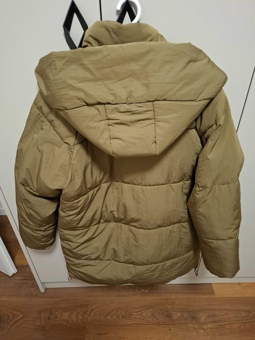 Geacă nouă de iarnă mărimea S oversize