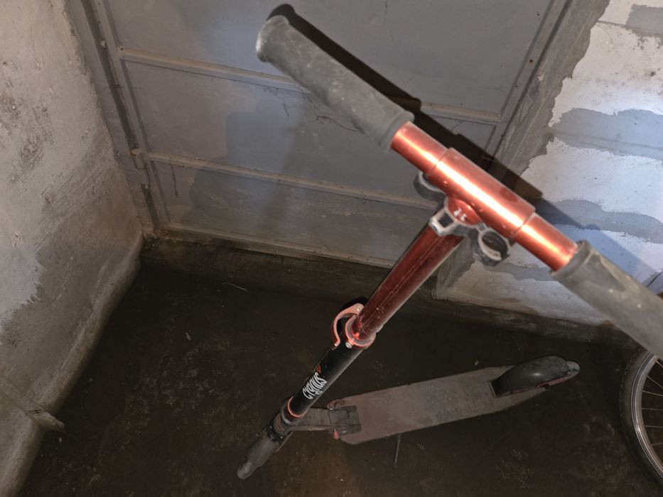 Vând trotinetă pentru copii.