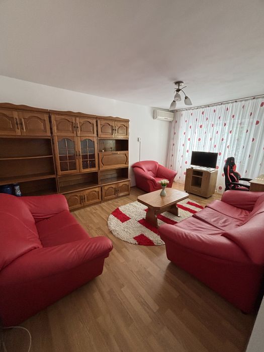 Apartament cu 2 camere de închiriat