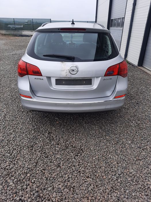 Vand usi, geam, bord Opel Astra j