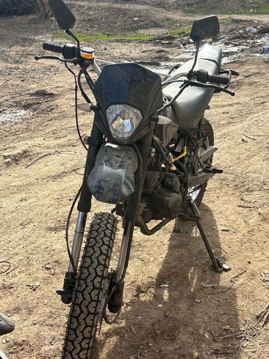 Продам мотоцик эндуро