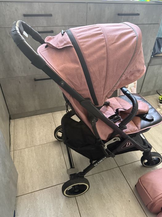 Продам детскую коляску