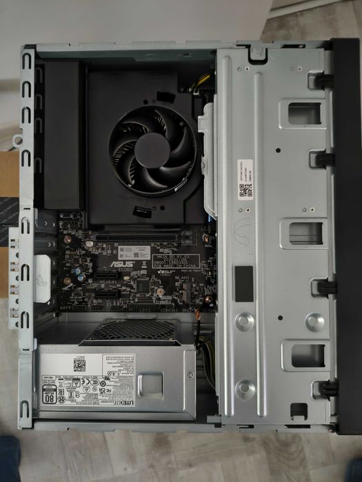 ASUS ExpertCenter D500SE Nou | 8GB DDR4 | SSD NVMe 256GB | Windows 11 Pro + Office 2024