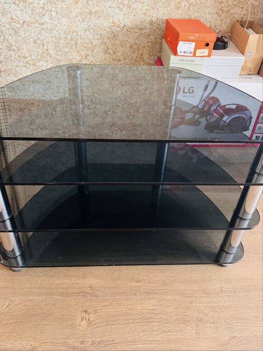 Журнальный столик