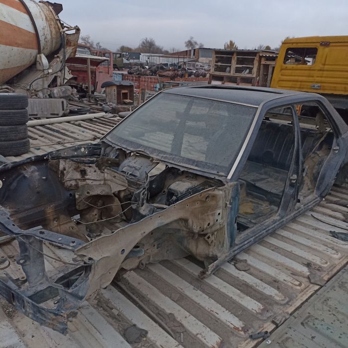 Кузов на Мерс 124