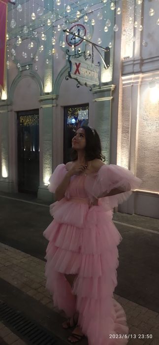 Платье розовое для девушек