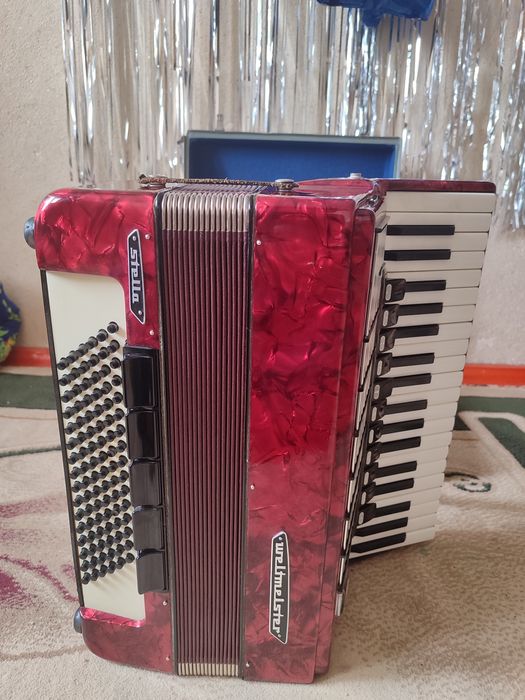 Аккардион сатылады