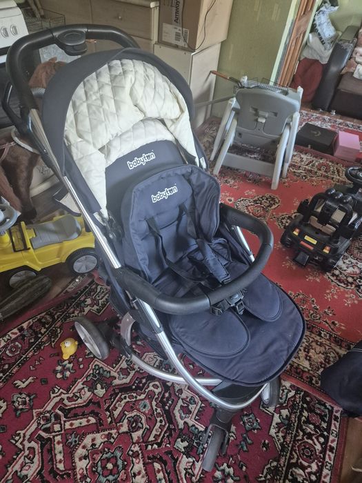 Продам детскую коляску