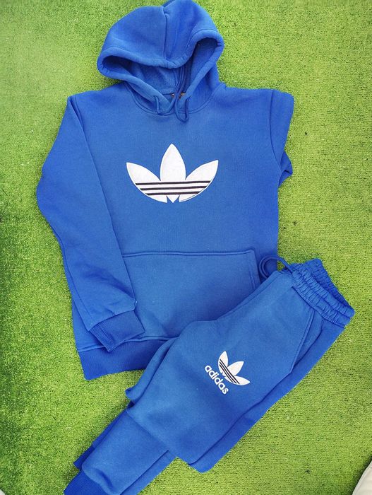 Зимни екипи Адидас